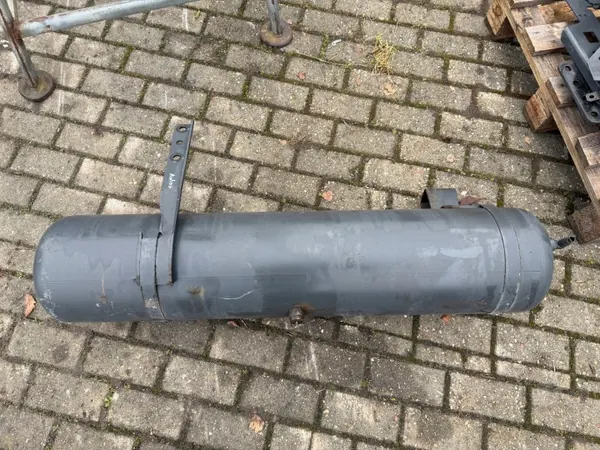 Luchttank 50L OEM A0064324801 Mercedes Actros image 5