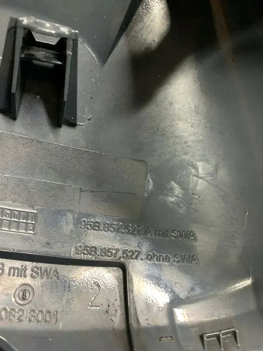 Porsche Macan vänster spegelskydd OEM 95b857527 A image 7