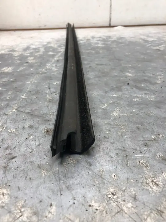 Dacia Dokker vasen etu-ikkunanraapija OEM APU15656 image 4