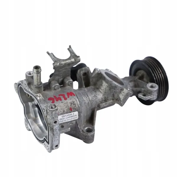 Mercedes vattenpump OEM A2702000000 - Begagnad image 3