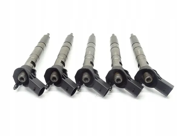 Iniettore carburante Audi A7 Q7 3.0 TDI 057130277AH image 4