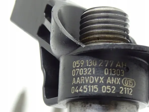 Iniettore carburante Audi A7 Q7 3.0 TDI 057130277AH image 7