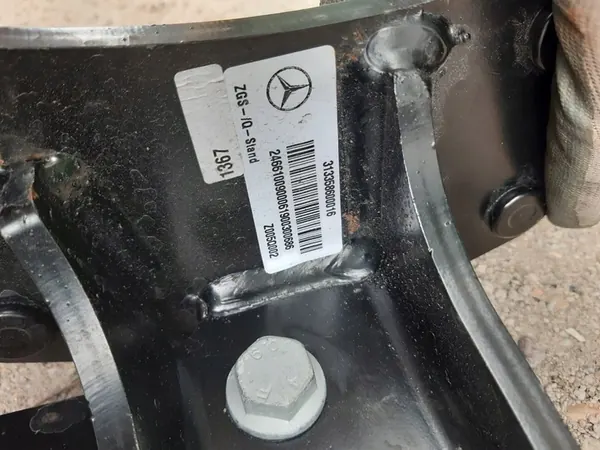 MERCEDES GLA A1563100100 Attelage image 6