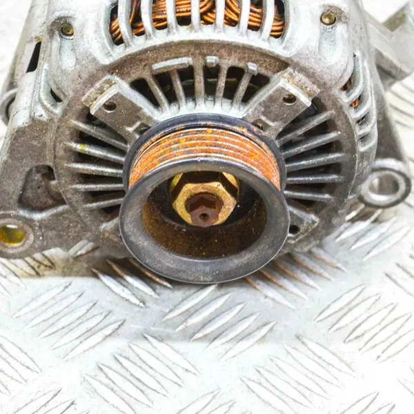 Vaihtovirtageneraattori Jeep Cherokee III KJ 2002 56041693AA image 4