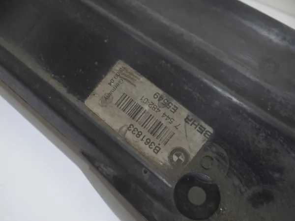 BMW E60 N62 Kylarhus OEM 7544482 - Begagnad image 5