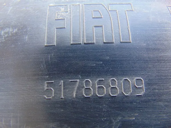 Right Rear Wheel Arch Fiat 500 2007- OEM 51786809 image 8