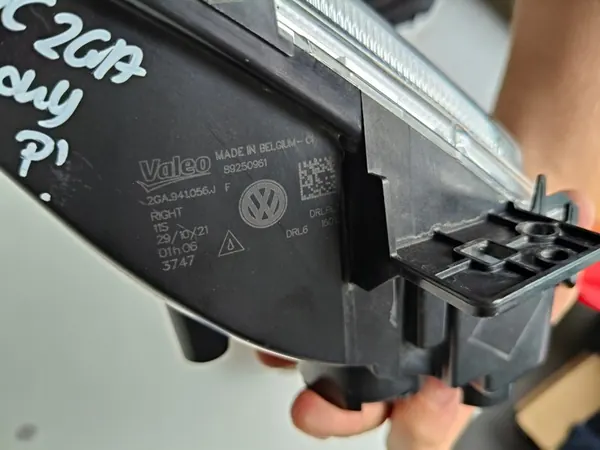 Farol Halógeno Direito VW T-Roc 2GA 17- image 5
