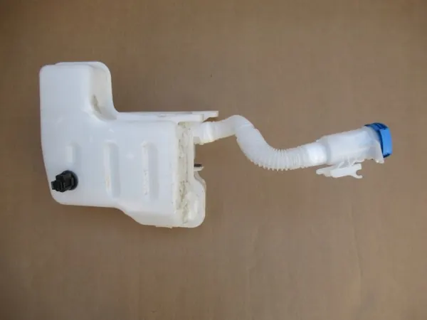 Scheibenwaschbehälter Audi Q3 83A OEM 83A955451D image 5