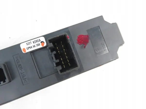 RAAMBEDIENINGSPANEEL MAZDA 6 I Hatchback GP9A66350 image 5