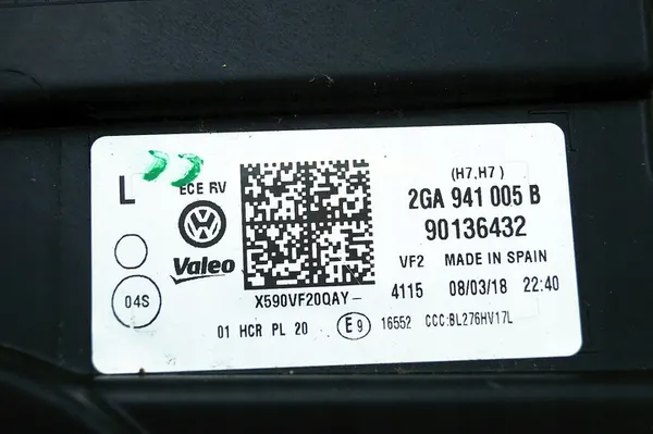 Vasen etuvalo VW T-Roc 2GA image 9