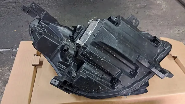 Vasen etuvalaisin full LED Renault Captur II image 4