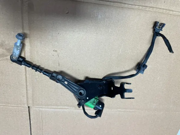 Oikean Ajovalon Tasonsäätäjä OEM 4M0941286C Audi Q7 image 2
