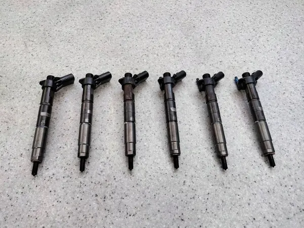 Bränsleinsprutare A6540700087 Mercedes 3.0 CDI W222 image 10