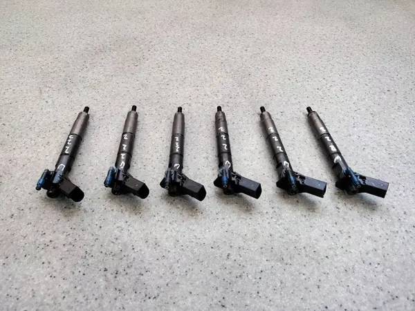 Bränsleinsprutare A6540700087 Mercedes 3.0 CDI W222 image 5