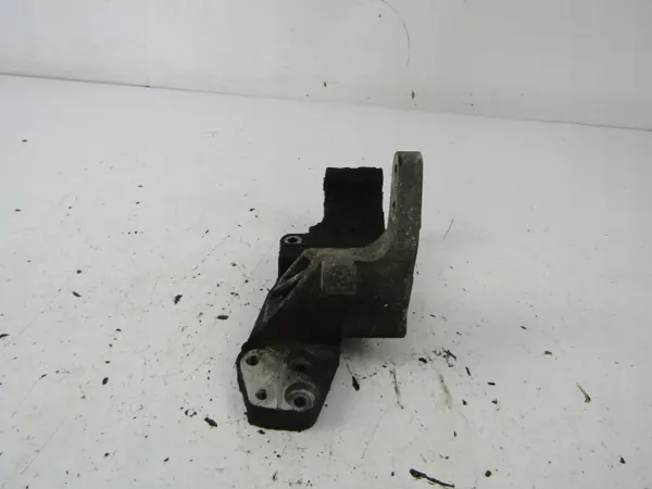Daewoo Matiz Kompressorhalterung OEM AK-6-83510 image 4