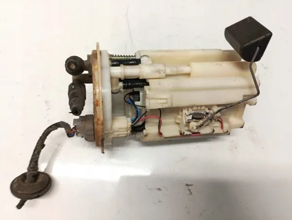 Brandstofpomp OEM 42021AG000 Subaru Legacy 2.0L image 2