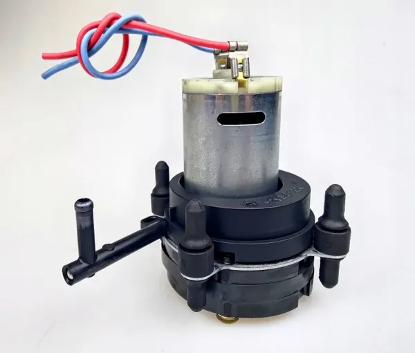 Centrale vergrendelpomp OEM 8D0862257B voor Audi image 6