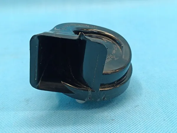 VW GOLF 8 VARIANT LIFT 1.5 TSI 110KW 2024 Buzina image 4