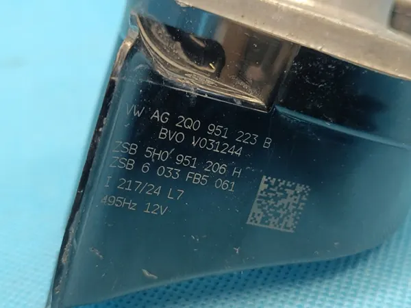 VW GOLF 8 VARIANT LIFT 1.5 TSI 110KW 2024 Buzina image 9