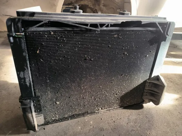 BMW OEM 7800306 Kühlerlüfter für 3.0D N57 Motor image 2