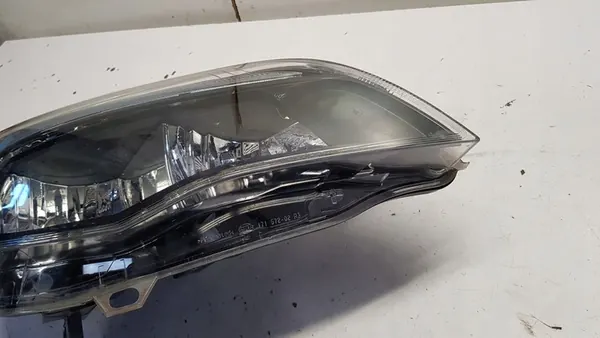 Oikea etuvalaisin Opel Astra J Lift LED image 3