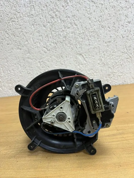 Kylfläkt OEM D8654 för Mercedes-Benz E W210 image 6