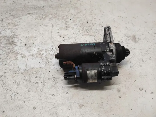 SEAT ALTEA 04- 1.9 TDI Motor de Arranque 02Z911023FX image 4