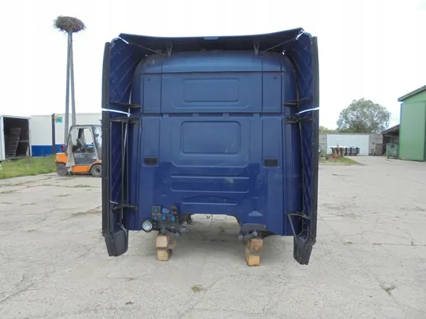 Scania R Topline Cabine OEM 11QQ - Gebruikte Staat image 4