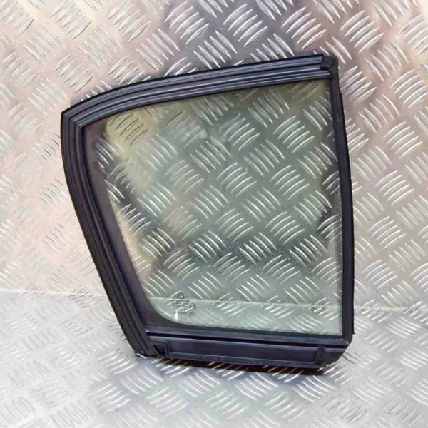 Kia Sportage Vasen Takaikkuna OEM E000255 image 4