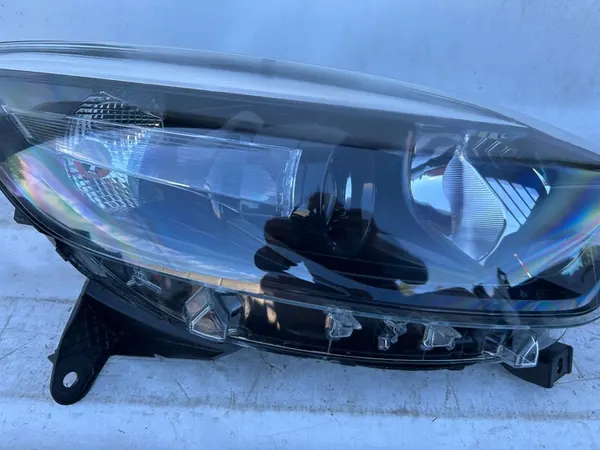 RENAULT CAPTUR 13-20 Oikea Ajovalo 260105066R image 4