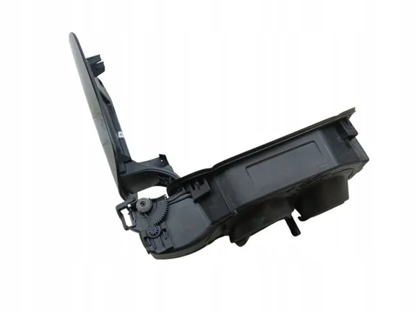 Polttoainekansi OEM A2056304604 Mercedes W205 S205 image 5