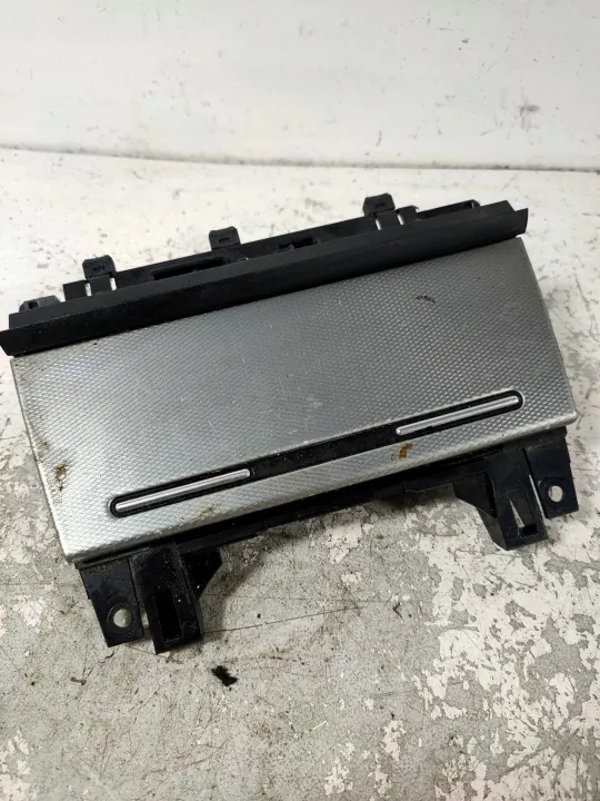 Askkopp Audi OEM 8E0857951G 2-DIN för A4 B6/B7 image 2
