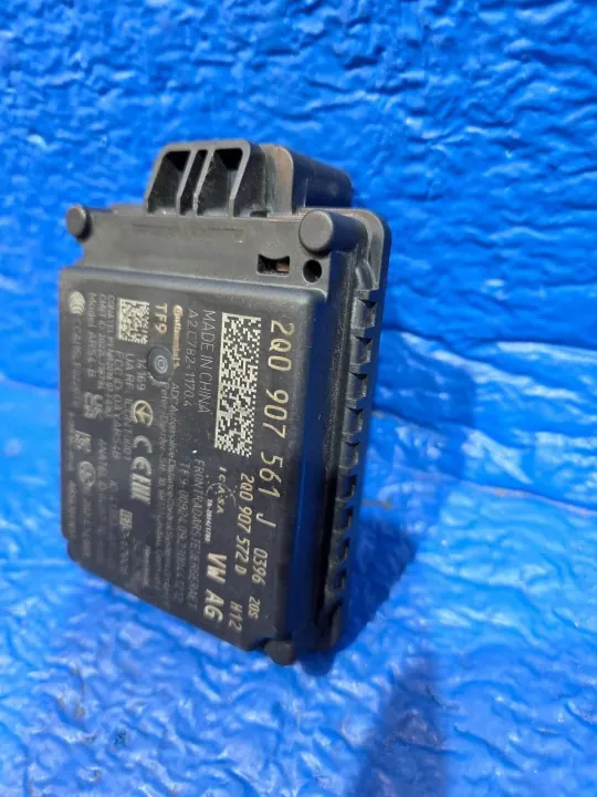 Radar de régulateur actif OEM 2Q0907561J Avant image 3