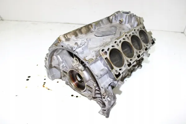 Bloque motor Jaguar XJ X308 3.2 V8 - Usado image 10