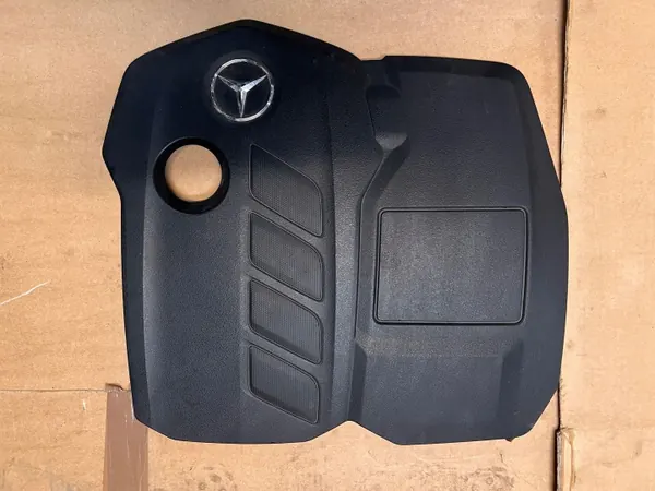 Oberer Abdeckungsschutz OEM A6540107600 für Mercedes E W213 image 2