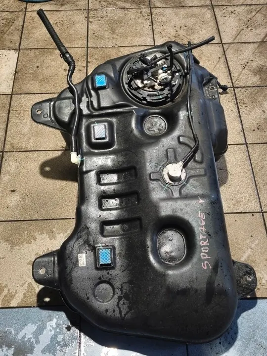 Tanque + Bomba KIA SPORTAGE V OEM 31100-N7000 image 2