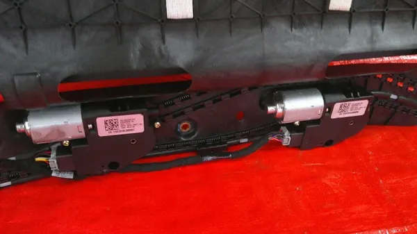 Jeep Cherokee KL 2014 schuifdak OEM US0101KL000097 image 4
