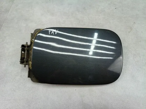 Jeep polttoaineluukku OEM 68031821AC Grand Cherokee WK2:lle image 2