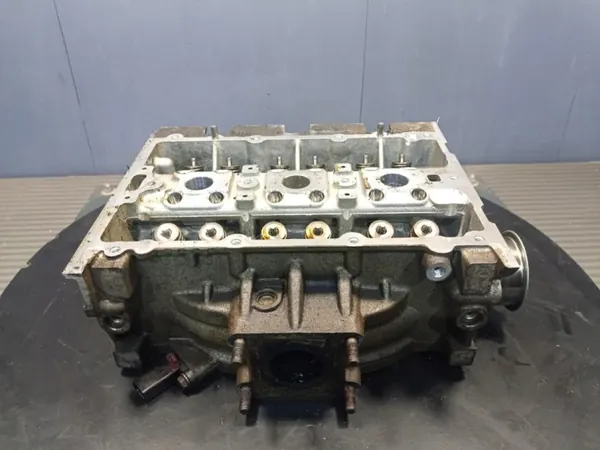 Culata Motor SKODA OEM Wrakowisko-28117- Usado image 6