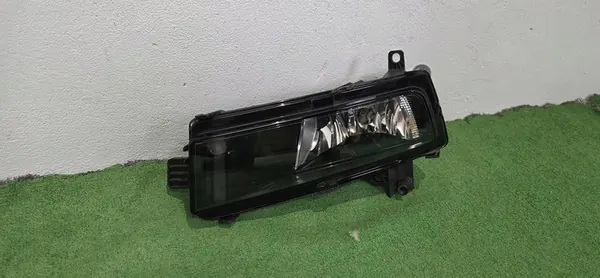 Farol de neblina dianteiro lado esquerdo Volkswagen Touran III 5TA image 3