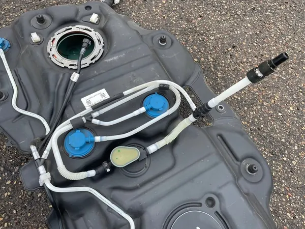 2022 Mercedes-Benz GLS X167 Fuel Tank A1674709104 image 6