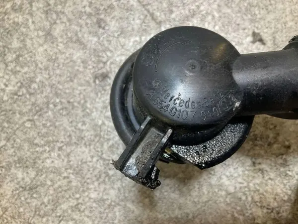 Öleinfüllrohr OEM A6540107910 für Mercedes-Benz image 5