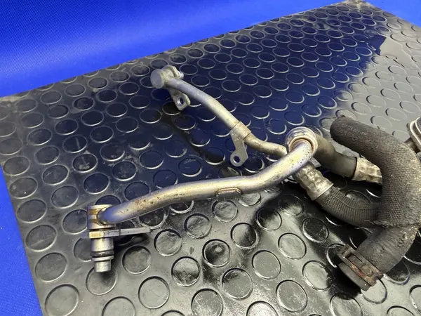 RESFRIADOR DE ÓLEO VW AUDI 4H0317021H image 4