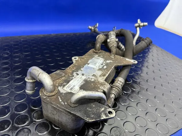 RESFRIADOR DE ÓLEO VW AUDI 4H0317021H image 7