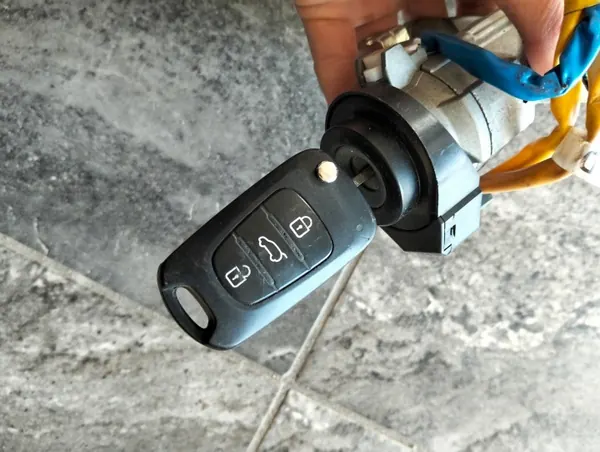 stacyjka ceed I Interruptor de ignição para Kia Ceed I 1.6B image 5