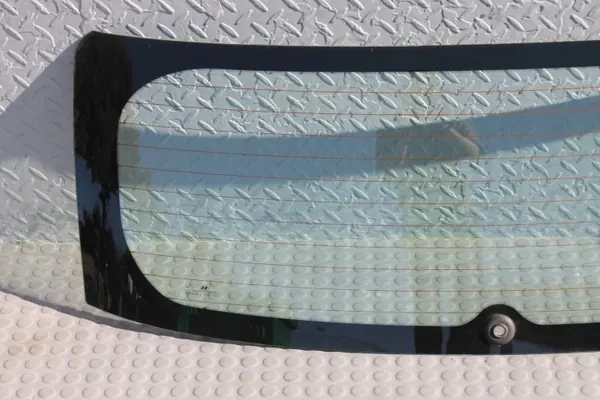 Bakluckeglas OEM SZYBA-KLAPY-I20 för Hyundai i20 image 4