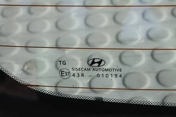 Bakluckeglas OEM SZYBA-KLAPY-I20 för Hyundai i20 image 6