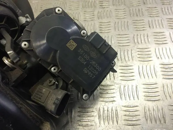 Collecteur d'admission KIA SPORTAGE V 1.59L 351002B300 image 2