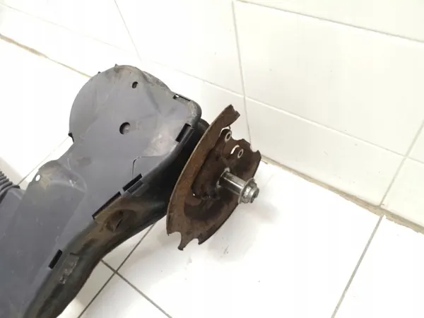 Citroen Berlingo Hinterachsträger OEM FRC27853 Gebraucht image 5