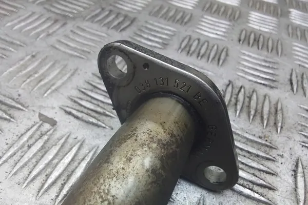 EGR Pipe VW TRANSPORTER V (T5) 1.9L diesel 2003 OEM image 2